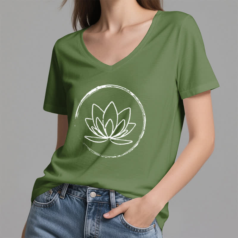 T-shirt ample à col en V motif fleur de lotus style bohème Olivenorma - image 10
