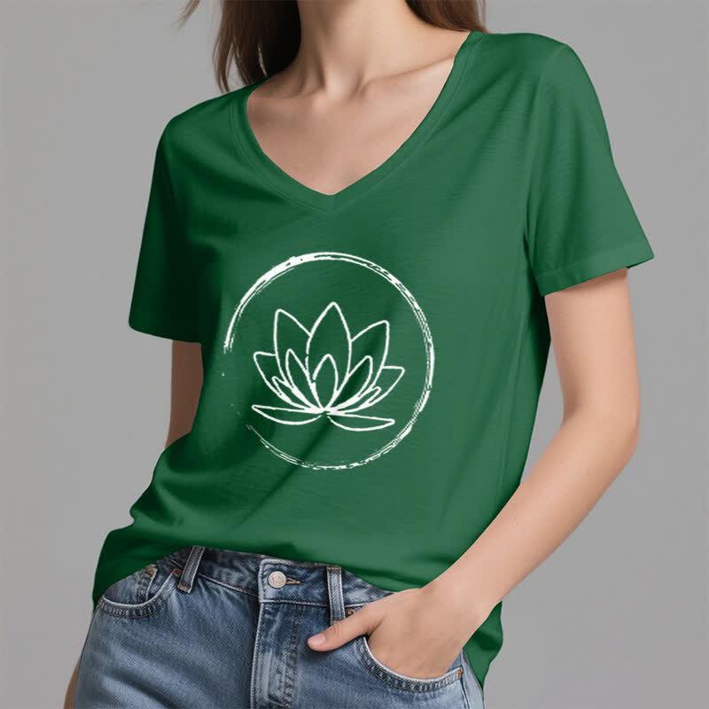 T-shirt ample à col en V motif fleur de lotus style bohème Olivenorma - image 8