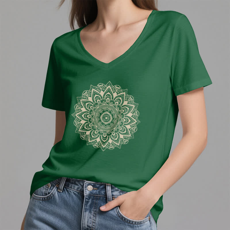 T-shirt de yoga à col en V et motif géométrique de fleur de lotus Olivenorma - image 18