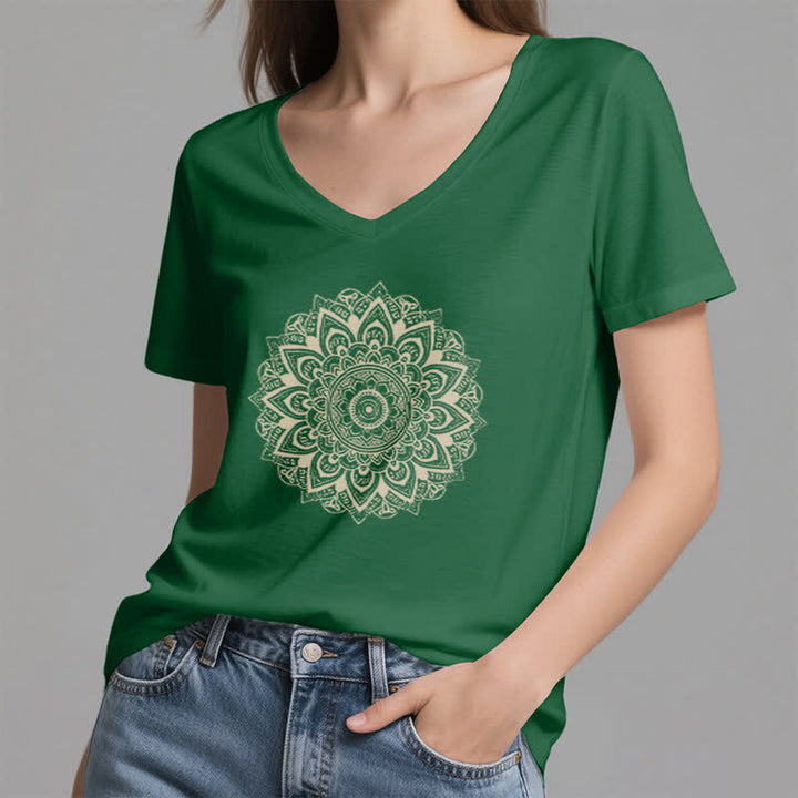 T-shirt de yoga à col en V et motif géométrique de fleur de lotus Olivenorma - image 18