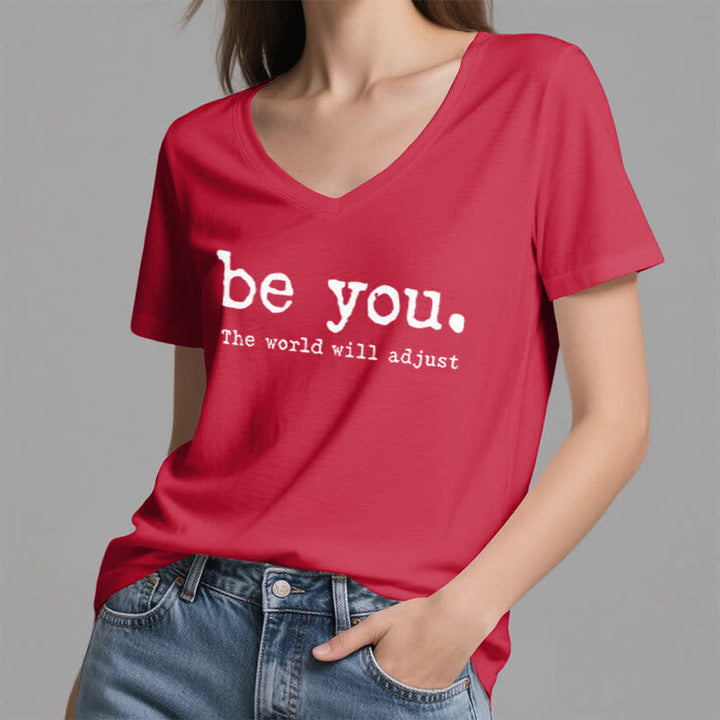T-shirt col V Olivenorma « Soyez vous-même, le monde s'adaptera » - image 13