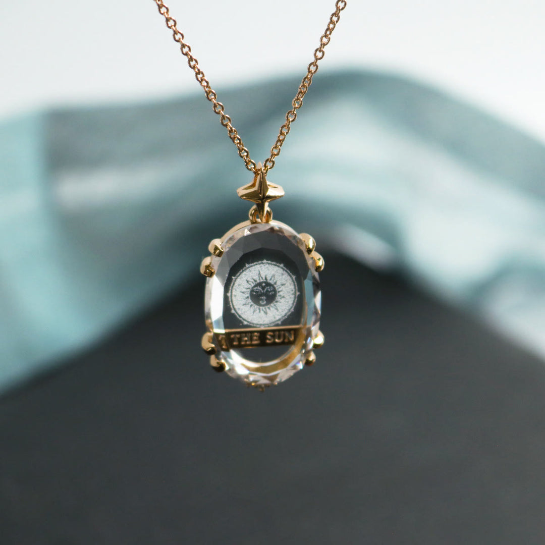 Collier de tarot vintage Olivenorma en cristal transparent avec lune et soleil - image 3