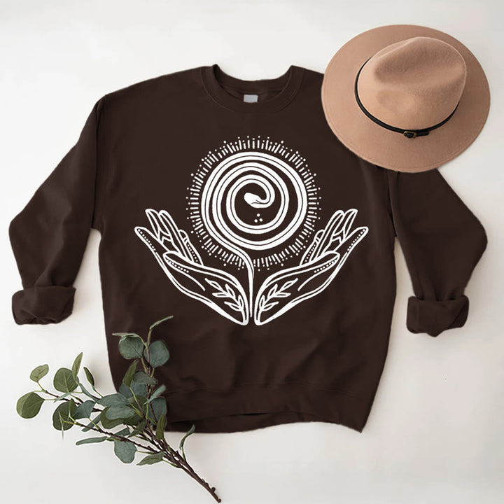 Sweat-shirt ample à col ras du cou et manches longues avec motif spirale de croissance spirituelle Olivenorma - image 10