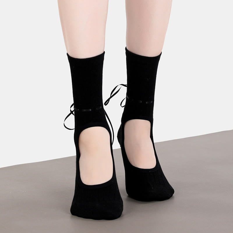 Chaussettes de danse Pilates et barre au dos Olivenorma avec bride ruban antidérapante et sangle ajustable, respirantes et confortables pour le yoga - image 3