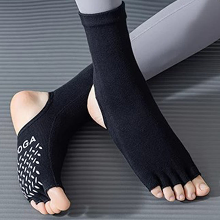 Chaussettes de Pilates Olivenorma pour femmes, antidérapantes, avec séparation respirante des orteils et conception stable pour l'entraînement en studio. Chaussettes de yoga à cinq orteils ouvertes. - image 4