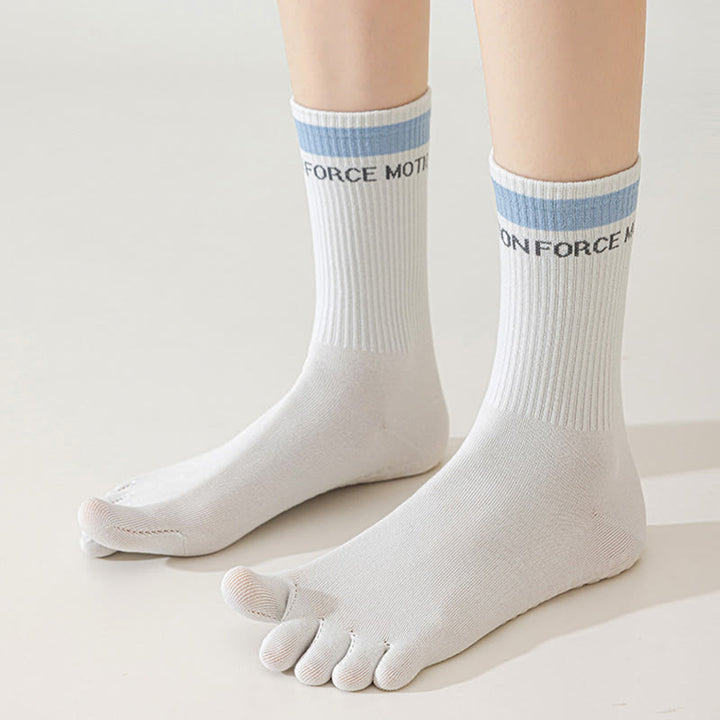 Chaussettes de Pilates mi-mollet Olivenorma en silicone antidérapantes avec séparation des orteils, respirantes et offrant une excellente adhérence au niveau des cinq orteils, idéales pour le yoga et le fitness. - image 8
