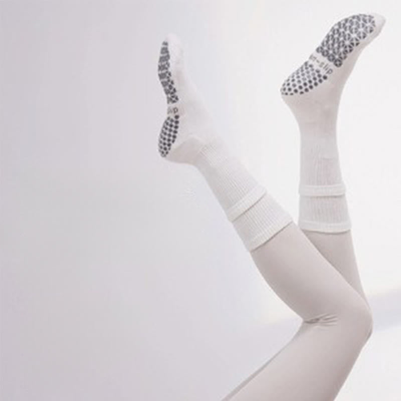 Chaussettes de yoga et de Pilates Olivenorma Floor Grip, confortables et élastiques, mi-mollet, en coton respirant. Antidérapantes, elles offrent un maintien élastique et une excellente adhérence. - Blanc et noir - 10 paires - image 8