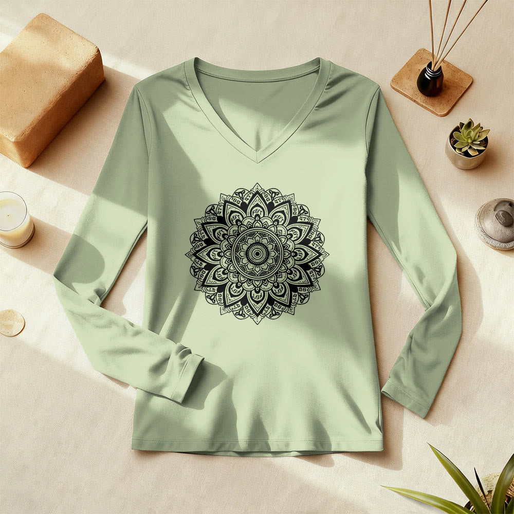 T-shirt de yoga à manches longues et col en V Olivenorma à motif géométrique de fleur de lotus - image 1