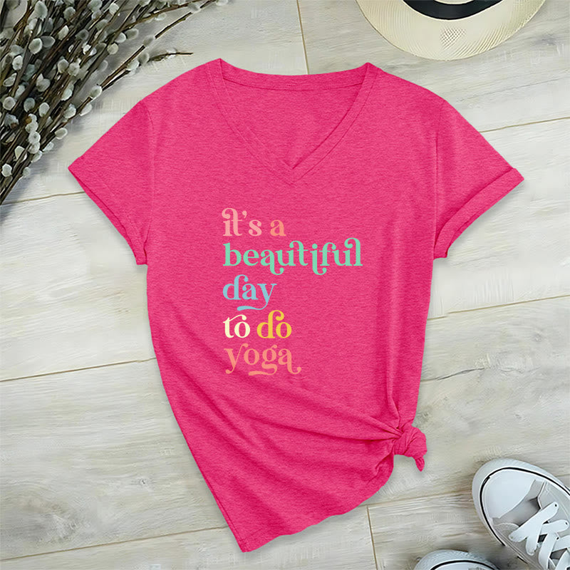 T-shirt col V Olivenorma« C'est une belle journée pour faire du yoga » - Rose rouge - 2XL - image 25