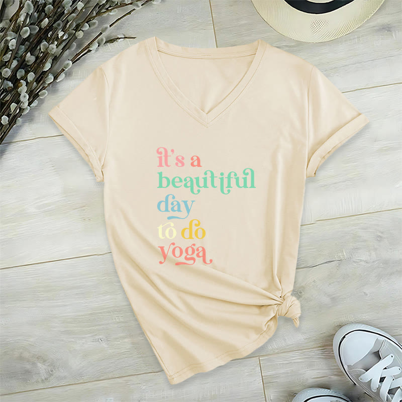 T-shirt col V Olivenorma« C'est une belle journée pour faire du yoga » - Kaki - 2XL - image 15