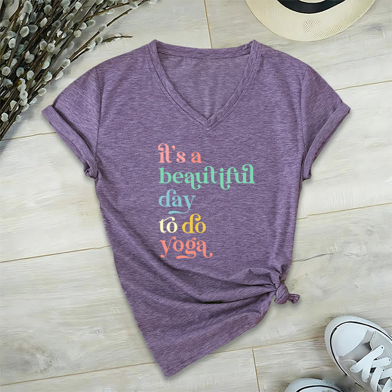 T-shirt col V Olivenorma« C'est une belle journée pour faire du yoga » - Violet - 2XL - image 7