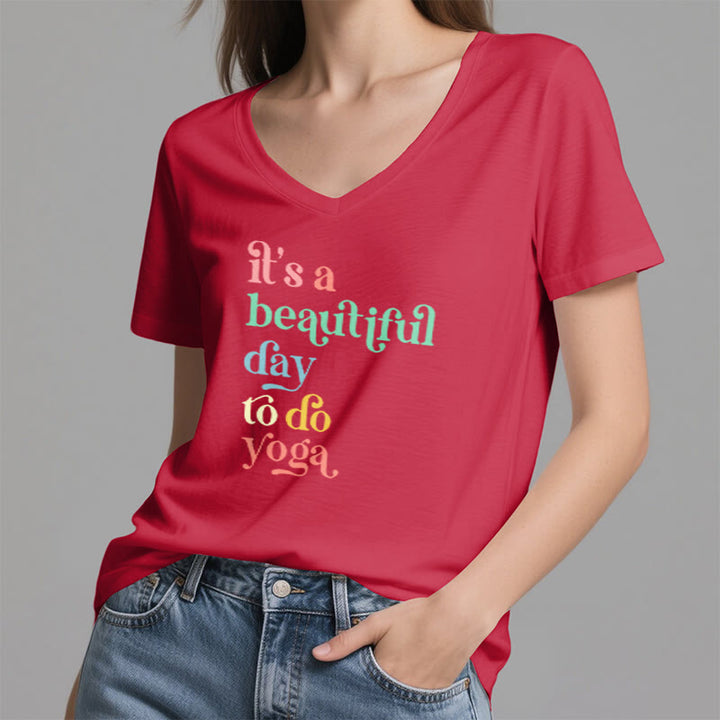 T-shirt col V Olivenorma« C'est une belle journée pour faire du yoga » - image 22