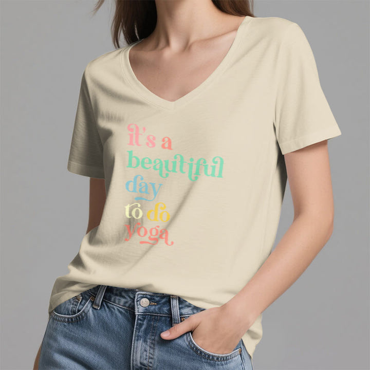 T-shirt col V Olivenorma« C'est une belle journée pour faire du yoga » - image 16