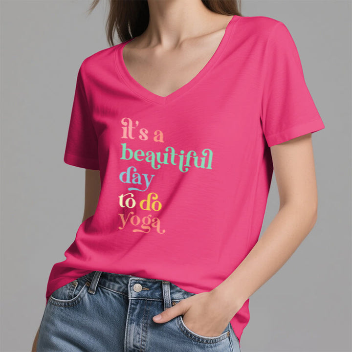 T-shirt col V Olivenorma« C'est une belle journée pour faire du yoga » - image 26