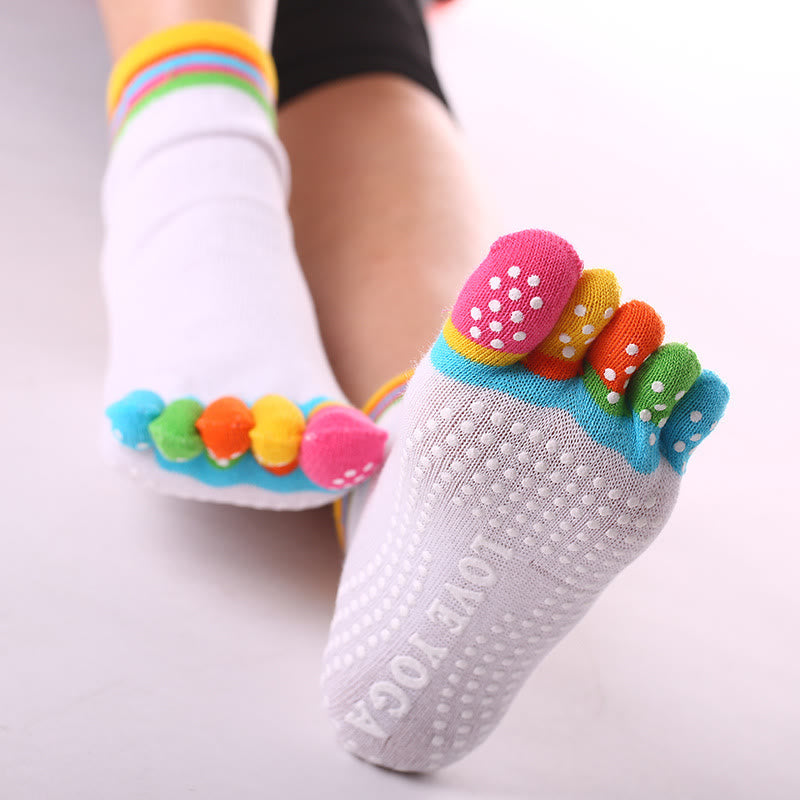 Chaussettes de Pilates Barre Fitness Olivenorma antidérapantes avec séparation des orteils, en coton respirant et confortable « Love Yoga », chaussettes à cinq orteils. - Bout coloré et blanc - 10 paires - image 11
