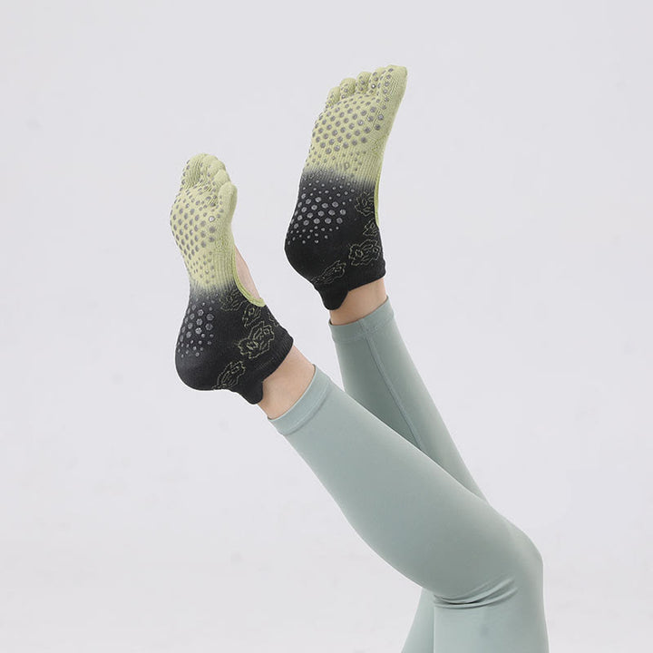 Chaussettes de Pilates et de danse Olivenorma antidérapantes, respirantes, à talon ouvert et dégradées, sans dos, pour le yoga et le yoga. - Vert émeraude et noir - 10 paires - image 4