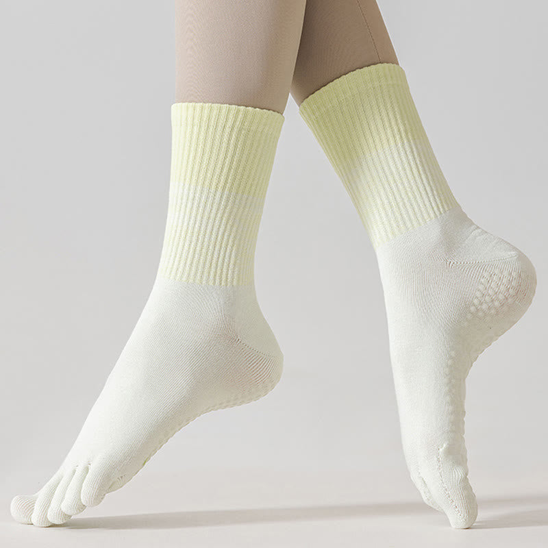 Chaussettes de Pilates Olivenorma respirantes, antidérapantes, à cinq orteils et mi-mollet, avec séparation des orteils. - image 9