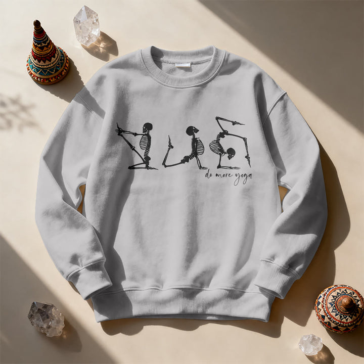 Sweat-shirt de motivation Olivenorma Skeleton Yoga « Faites plus de yoga » - image 1
