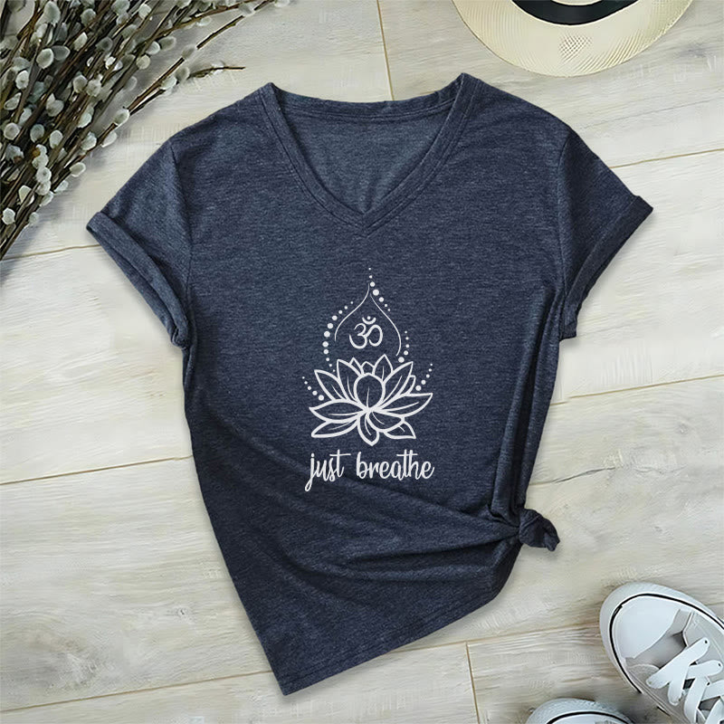 T-shirt Olivenorma « Just Breathe » pour méditation et yoga, col en V - Bleu marine - 2XL - image 2