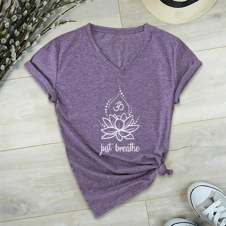 T-shirt Olivenorma « Just Breathe » pour méditation et yoga, col en V - Violet - 2XL - image 24