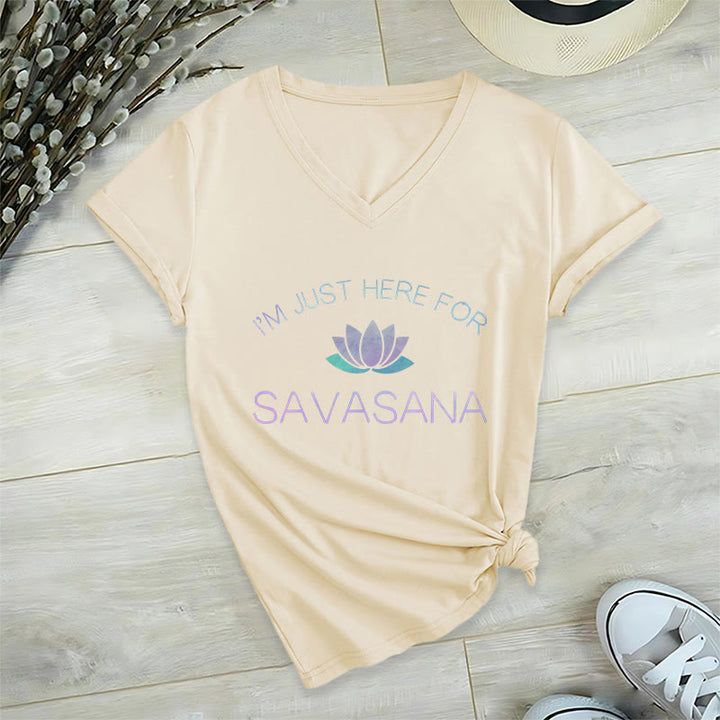 T-shirt Olivenorma Here for Savasana Yoga à col en V - Kaki - 2XL - image 4