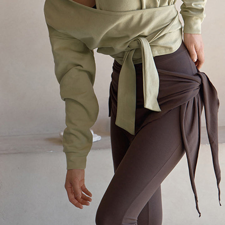 Pantalon évasé élégant à taille haute et détail noué pour femme Olivenorma - image 4