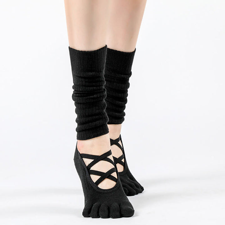 Chaussettes de yoga Olivenorma à bride élastique antidérapantes pour femmes, idéales pour le Pilates et l'entraînement, avec une bride croisée sécurisée et un confort respirant. - image 10