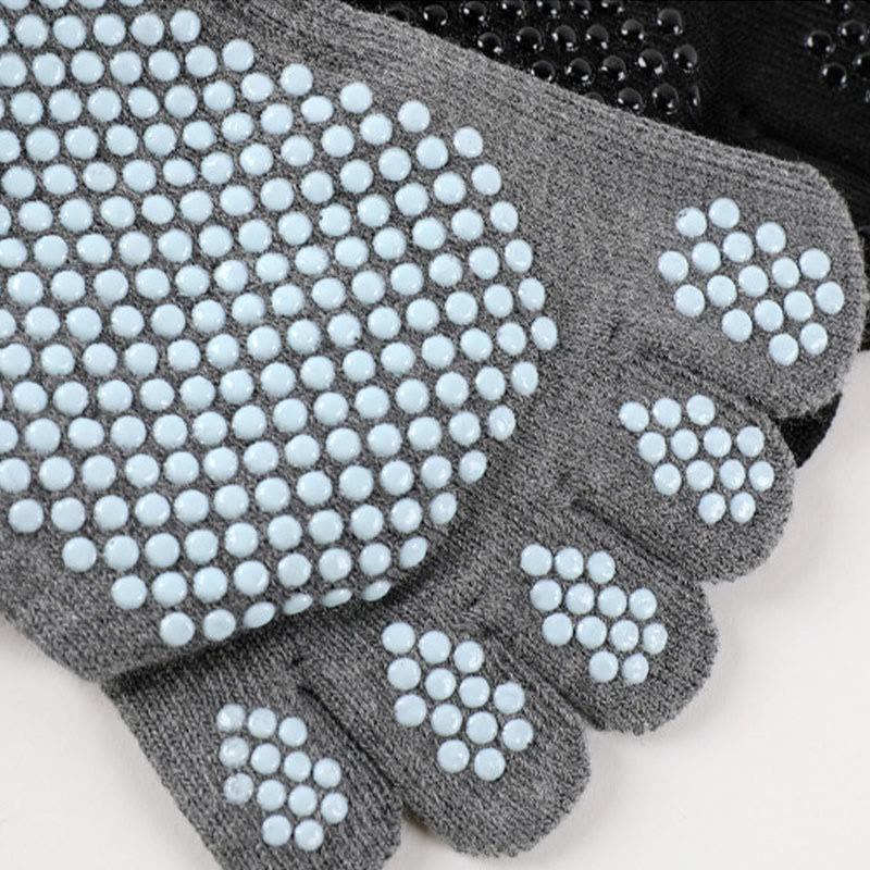 Chaussettes de yoga Olivenorma à bride élastique antidérapantes pour femmes, idéales pour le Pilates et l'entraînement, avec une bride croisée sécurisée et un confort respirant. - image 6