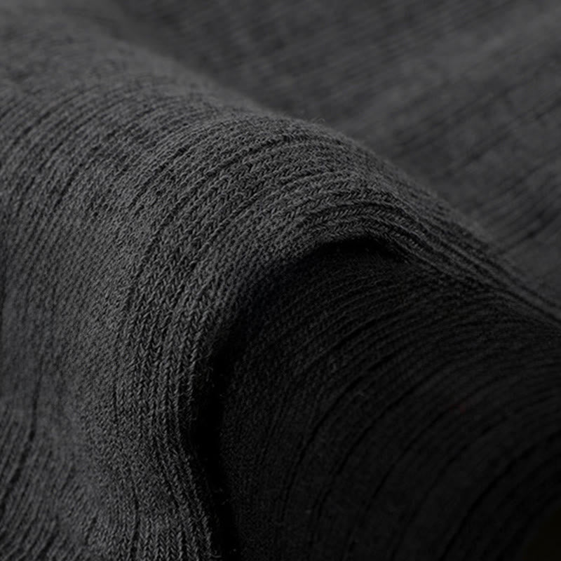 Chaussettes de yoga Olivenorma à bride élastique antidérapantes pour femmes, idéales pour le Pilates et l'entraînement, avec une bride croisée sécurisée et un confort respirant. - image 14