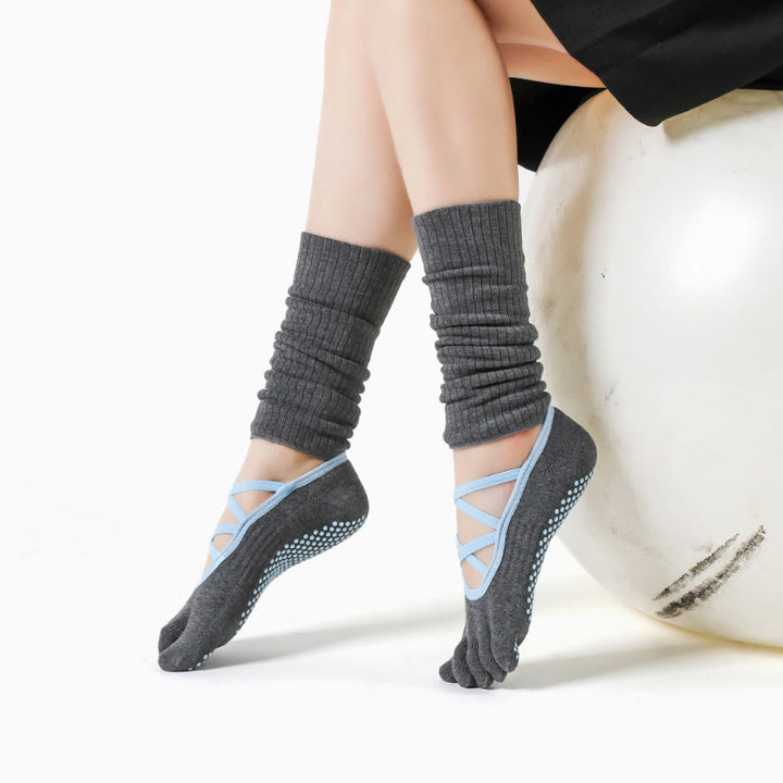 Chaussettes de yoga Olivenorma à bride élastique antidérapantes pour femmes, idéales pour le Pilates et l'entraînement, avec une bride croisée sécurisée et un confort respirant. - Gris - 5 paires - image 0