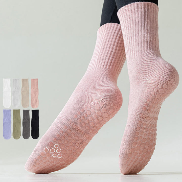 Chaussettes de yoga Olivenorma mi-mollet en coton antidérapant et respirant, confortables et à bout fermé, couleur unie. - image 0