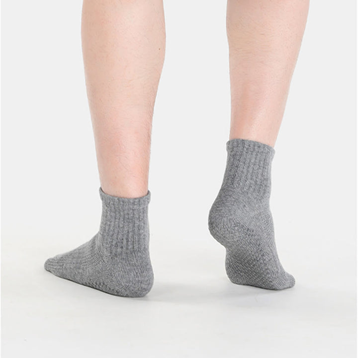 Chaussettes de yoga Olivenorma basses à cinq orteils, respirantes et antidérapantes, pour homme, confortables et idéales pour l'entraînement athlétique. - image 2