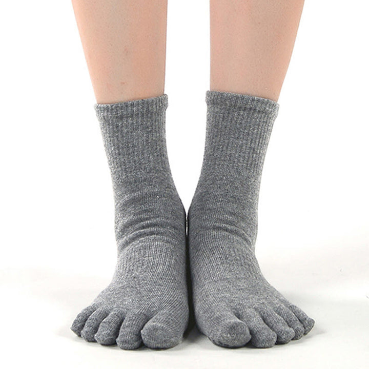 Chaussettes de yoga performantes pour hommes Olivenorma, en mélange de coton, à cinq orteils, respirantes, anti-odeurs et antidérapantes. - image 9