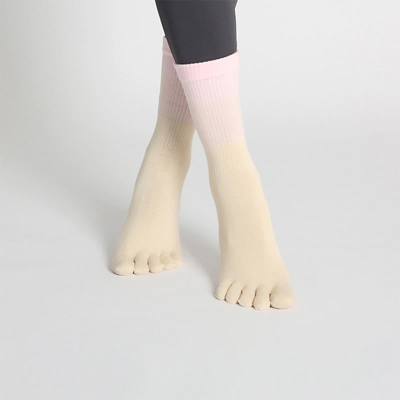 Chaussettes de yoga Olivenorma Gradient à cinq orteils, antidérapantes, en coton respirant et évacuant la transpiration, idéales pour le Pilates, la barre et le fitness (femme). - Curcuma - 10 paires - image 6