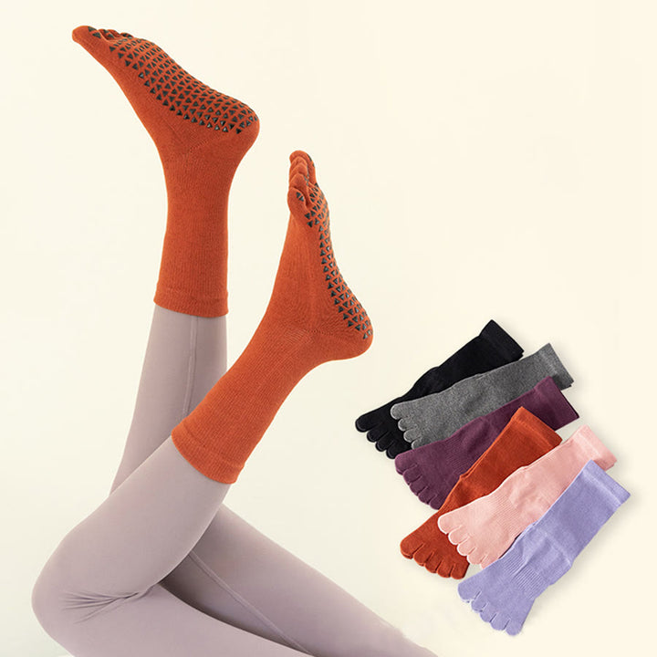 Chaussettes de yoga Olivenorma mi-mollet à cinq orteils, en coton respirant, antidérapantes et confortables pour l'entraînement et le yoga. - image 0