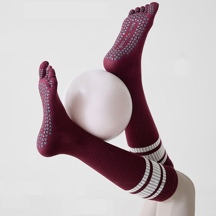 Chaussettes de yoga Olivenorma à cinq orteils en coton antidérapant et à coupe ajustée pour femmes, idéales pour le Pilates et la barre. - image 12