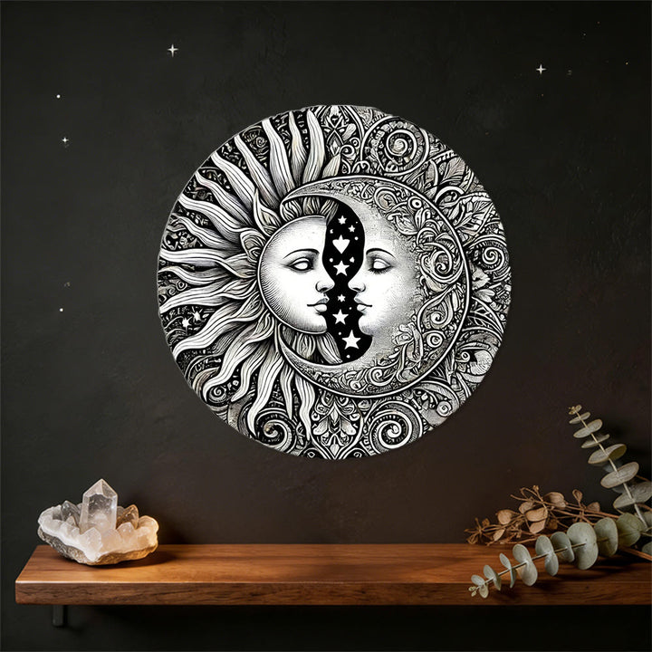 Décoration murale en métal Mandala Soleil et Lune Céleste Olivenorma - Bohème mystique - image 0