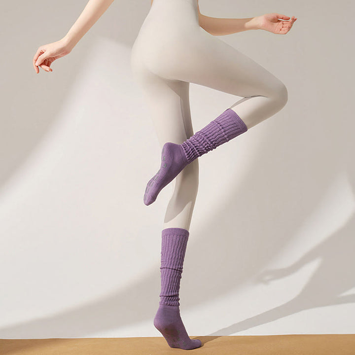 Chaussettes de yoga Olivenorma pour femmes, en silicone, antidérapantes, offrant une posture stable, un amorti optimal et une excellente respirabilité. Elles sont entièrement en silicone, respirantes et élastiques. Idéales pour l'entraînement et le sport.  - lilas violet - 10 paires - image 10