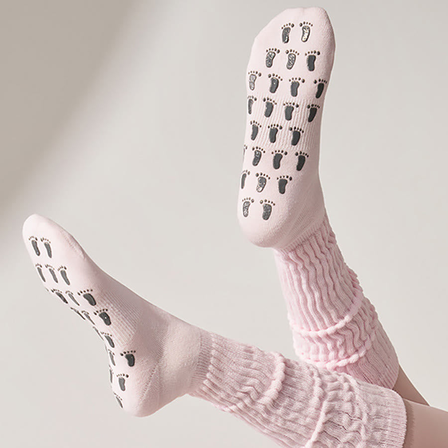 Chaussettes de yoga Olivenorma pour femmes, en silicone, antidérapantes, offrant une posture stable, un amorti optimal et une excellente respirabilité. Elles sont entièrement en silicone, respirantes et élastiques. Idéales pour l'entraînement et le sport.  - image 5