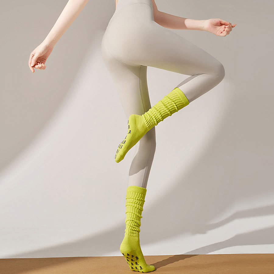 Chaussettes de yoga Olivenorma pour femmes, en silicone, antidérapantes, offrant une posture stable, un amorti optimal et une excellente respirabilité. Elles sont entièrement en silicone, respirantes et élastiques. Idéales pour l'entraînement et le sport.  - Vert citron-lime - 10 paires - image 11