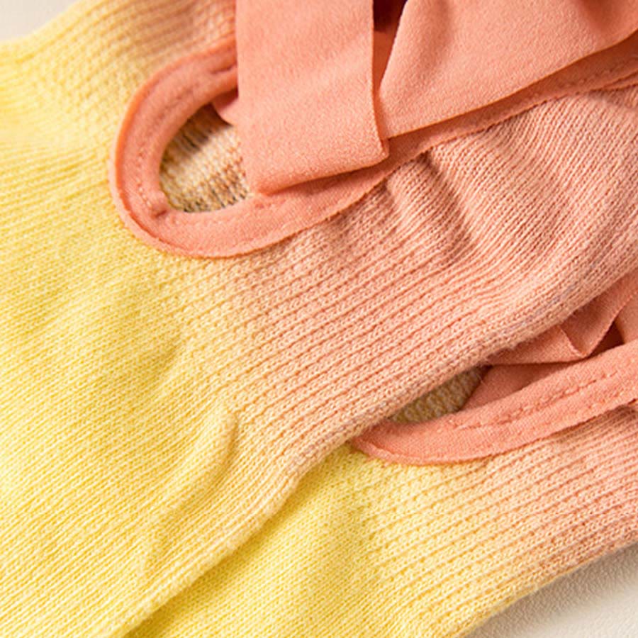 Chaussettes de yoga Olivenorma pour femmes, avec orteils séparés, paume intégrale, antidérapantes, résistantes aux chocs, respirantes et flexibles, idéales pour la salle de sport en intérieur. - image 22