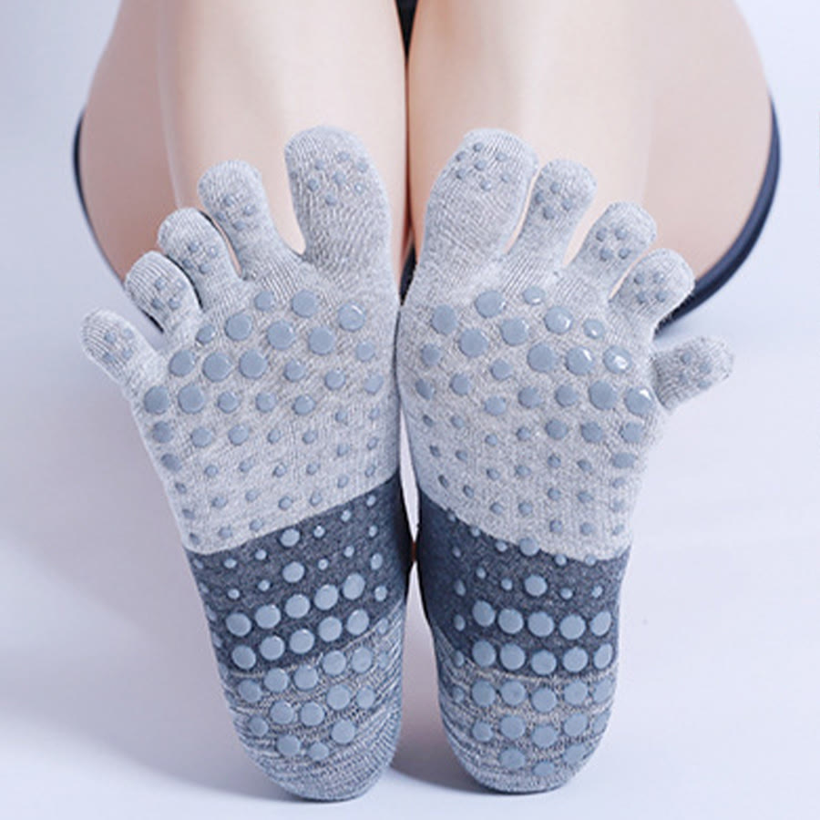 Chaussettes de yoga Olivenorma Premium tricotées à cinq doigts, antidérapantes, avec semelle en silicone, offrant un bon maintien et une excellente respirabilité. Idéales pour le sport en intérieur et les entraînements. Confortables et flexibles. - image 10