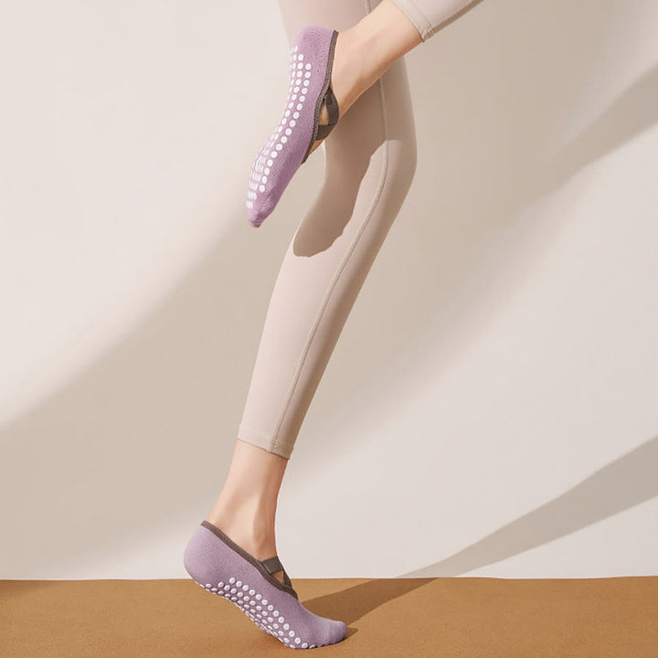 Chaussettes de yoga Olivenorma pour femmes, douces et agréables au toucher, en maille adhérente, antidérapantes et résistantes aux chocs, pour l'entraînement multi-activités. - image 2