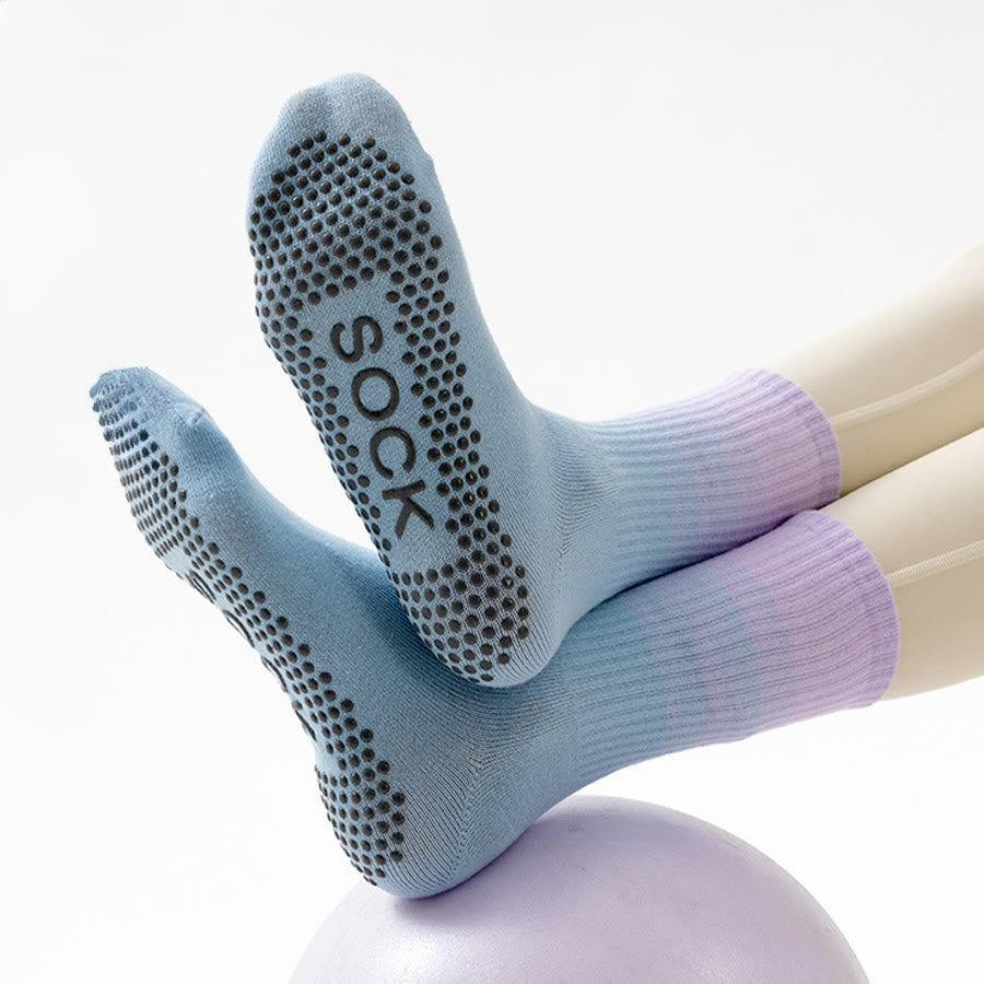 Chaussettes de yoga Olivenorma mi-mollet haute élasticité, antidérapantes, à picots en silicone, résistantes aux chocs et offrant un bon maintien de l'équilibre. - image 4