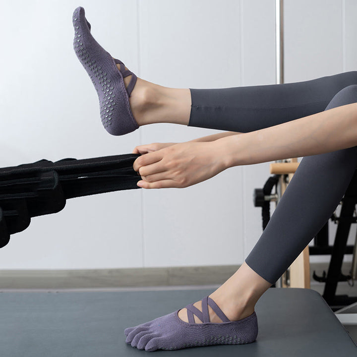 Chaussettes de yoga pour femmes Olivenorma à cinq orteils avec embouts en silicone antidérapants et amortissants, pour toutes les activités intérieures. - image 18