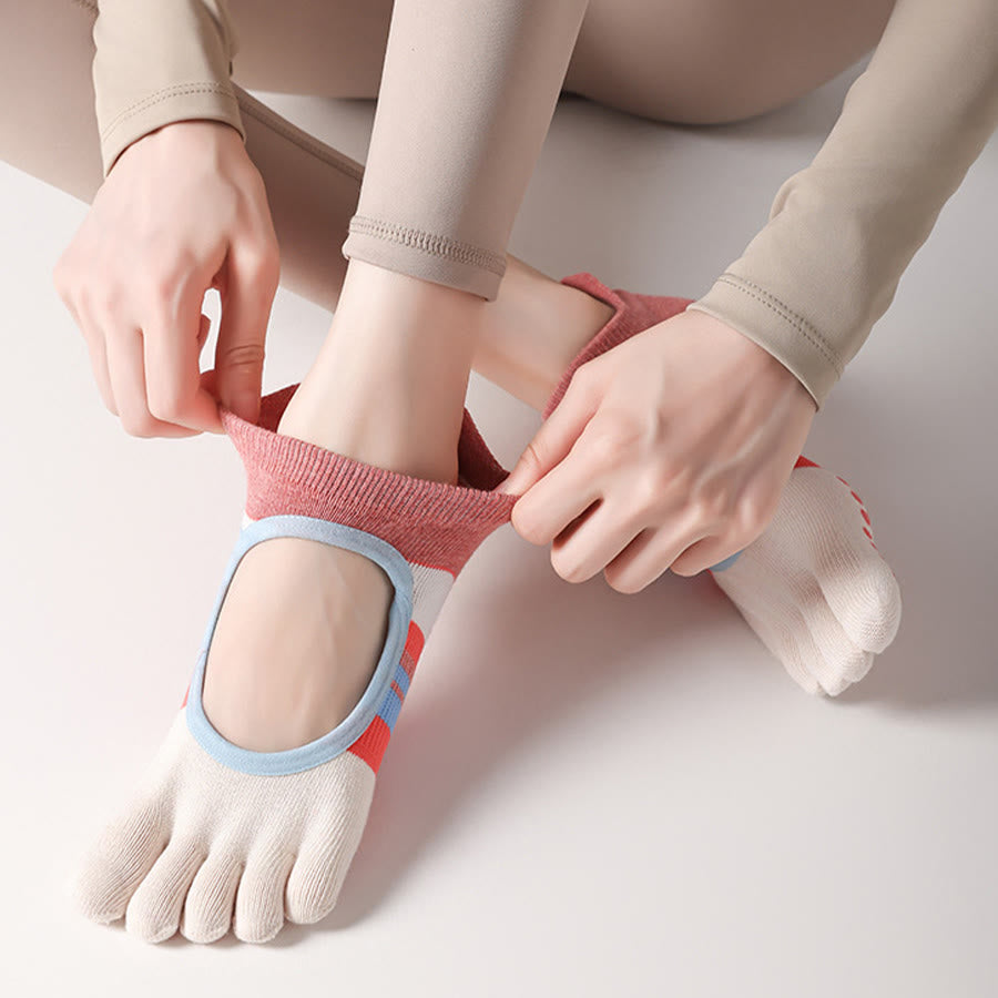 Chaussettes de yoga Olivenorma pour femmes, antidérapantes, silencieuses et respirantes, avec semelles en silicone antidérapantes pour une posture stable et un soulagement de la pression. Idéales pour l'entraînement et le yoga. - image 3