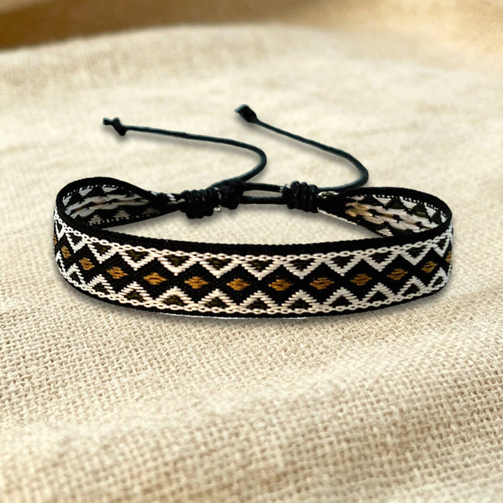 Bracelet d'amitié tressé ajustable Olivenorma à motif tribal multicolore - Tribal noir et brun - image 3