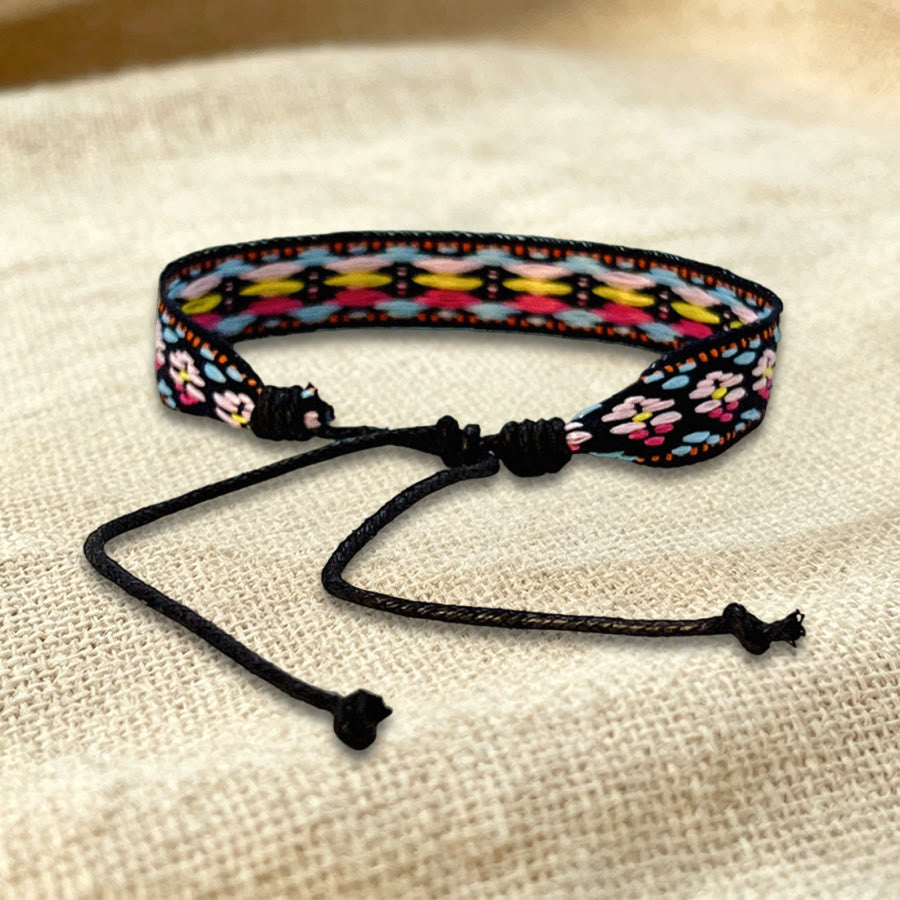 Bracelet d'amitié tressé ajustable Olivenorma à motif tribal multicolore - image 28