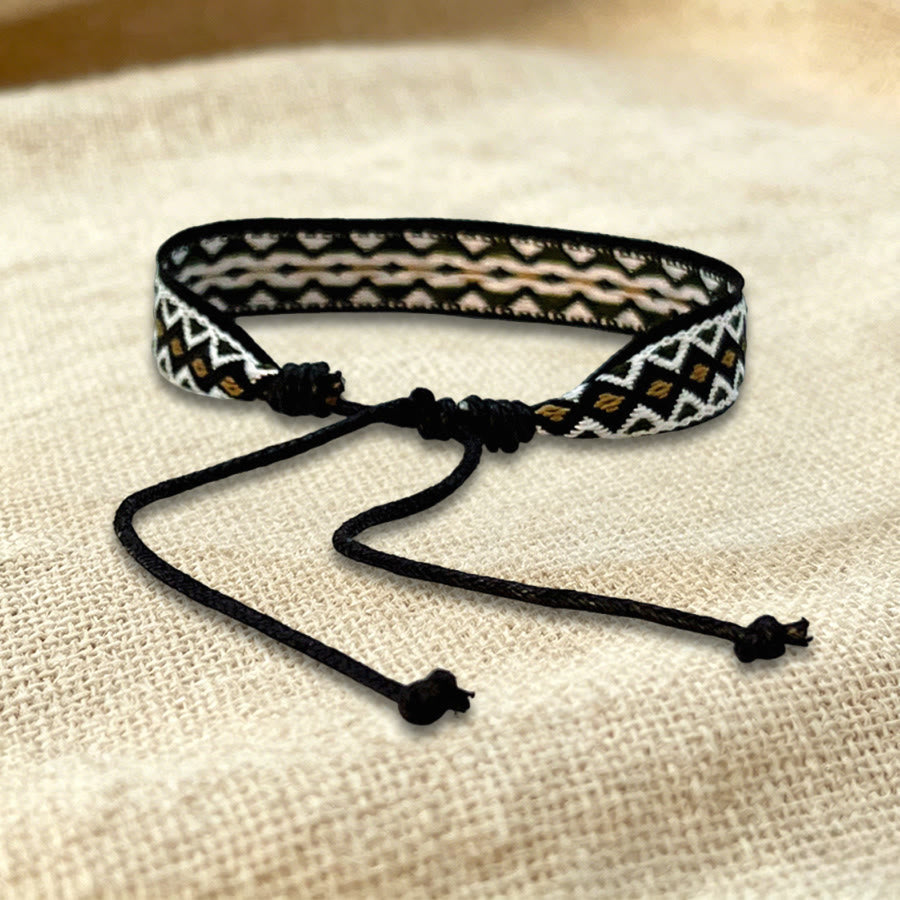 Bracelet d'amitié tressé ajustable Olivenorma à motif tribal multicolore - image 4