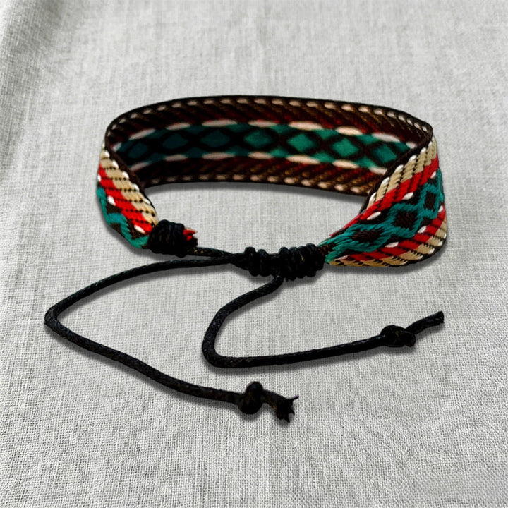 Bracelet ethnique tressé à la main Olivenorma à motif tribal orné - image 7